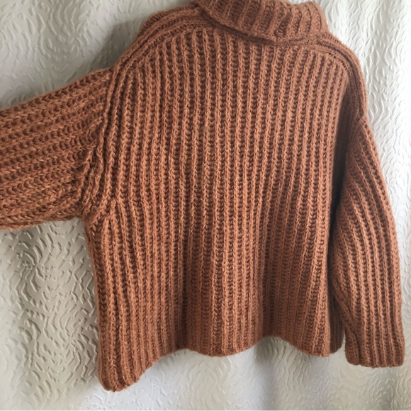 Free People Fluffy Fox Papaya Wool Alpaca Blend Oversized Turtleneck Sweater XS - Picture 9 of 16